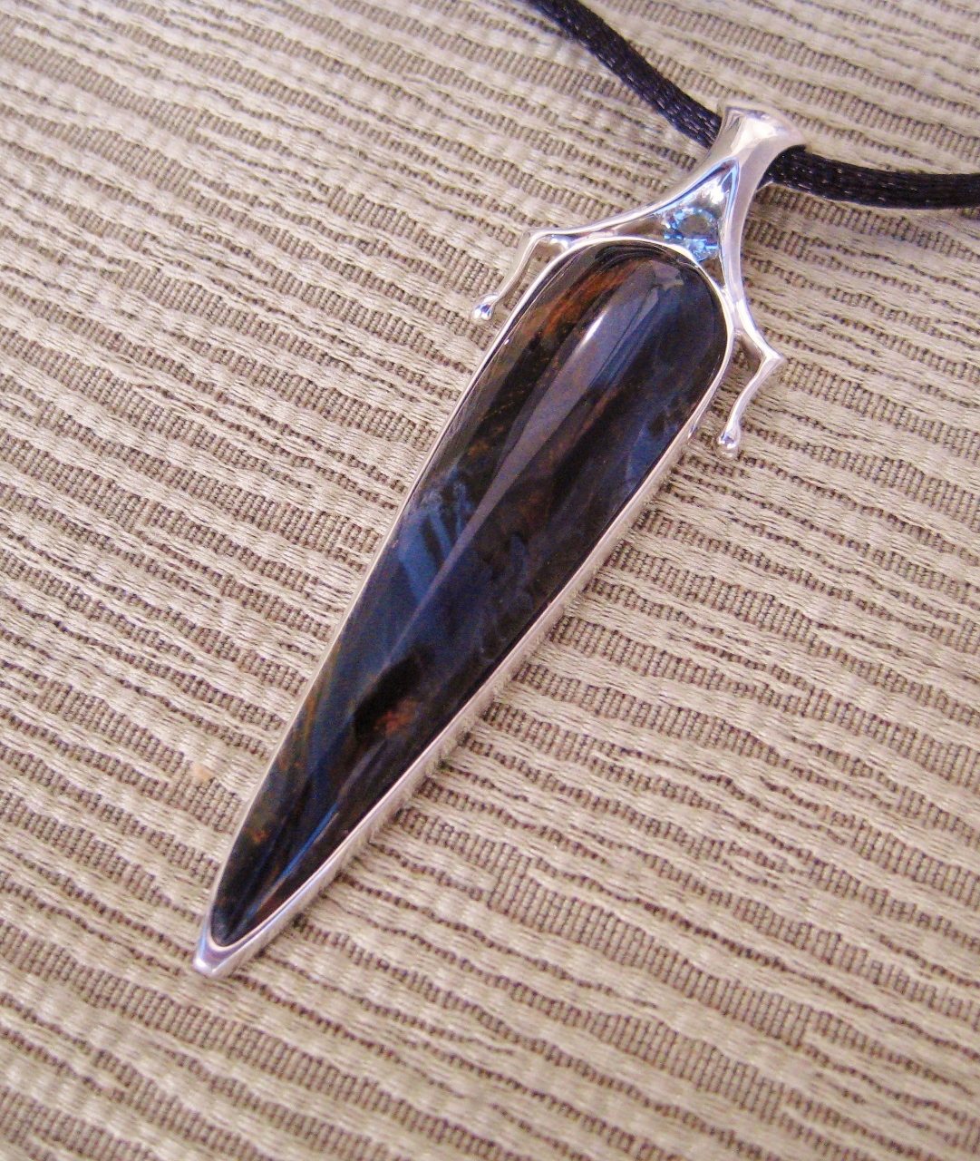 Sauve Jewelry/Other Worlds Jewelry