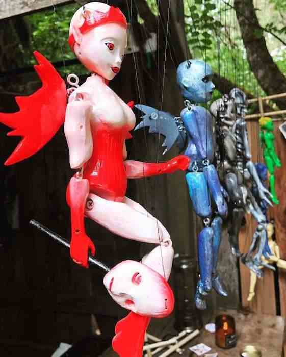 Black Lantern Workshop Marionettes