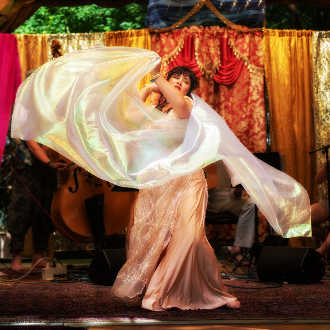 Claudia from the Caravan Stage Belly Dance Show