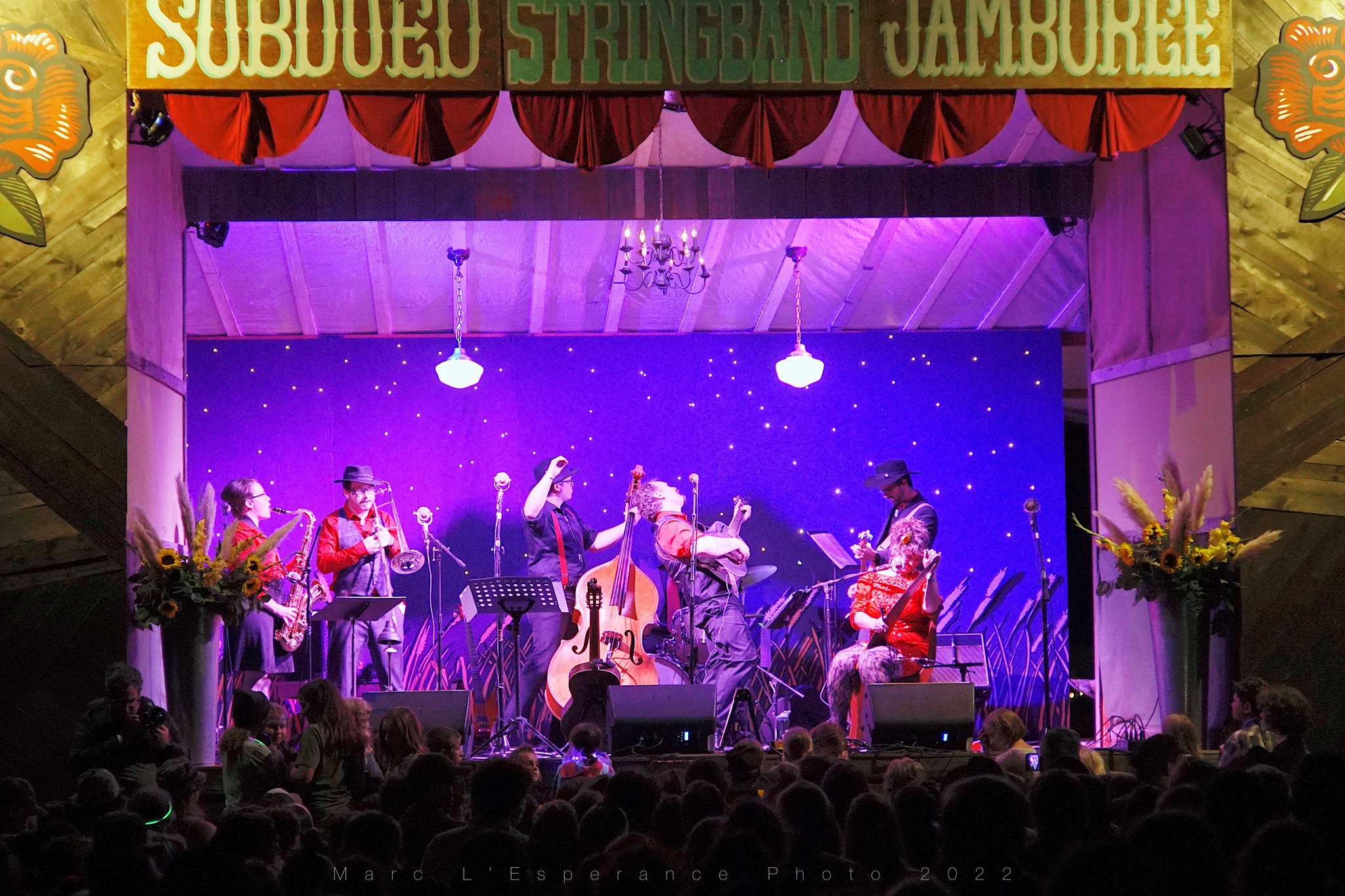 Hot Damn Scandal performing at the Subdued Stringband Jamboree, photo by Marc L'Esperance, 2022